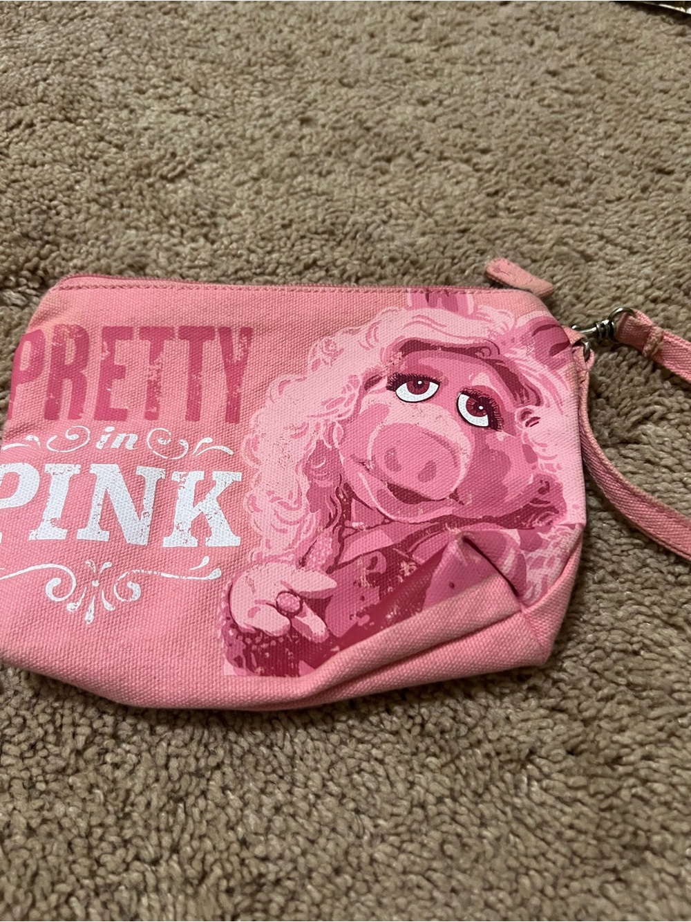 Miss Piggy 'Pretty in Pink' Wristlet Pouch - Pink